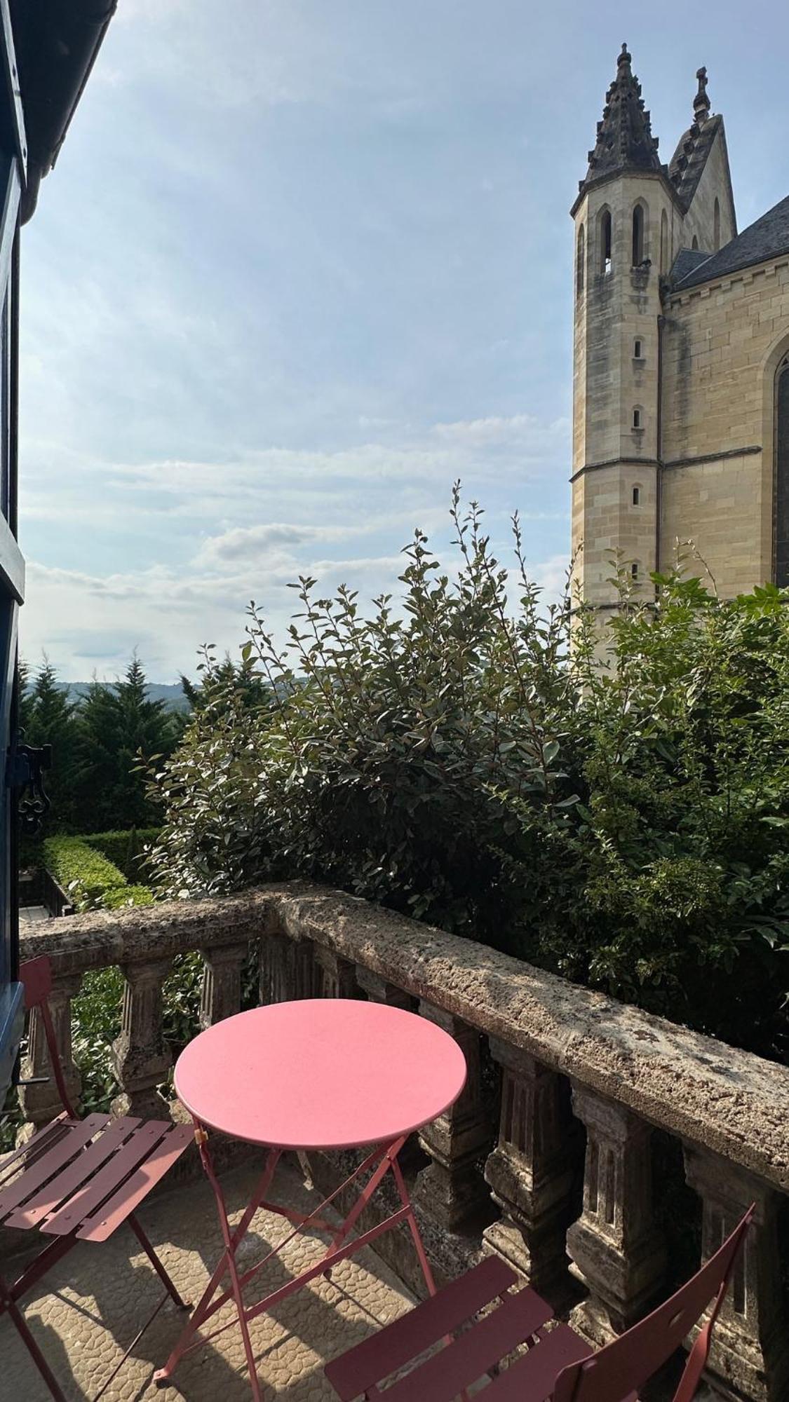 Gite Au Coeur De La Ville Ancienne Terrasson Exterior foto